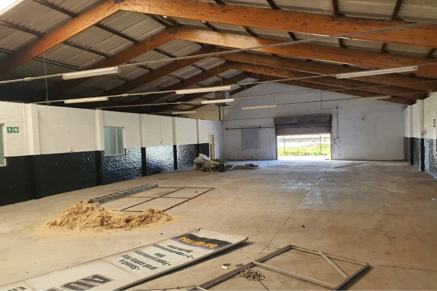 To Let commercial Property for Rent in North End Eastern Cape